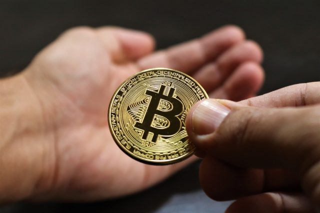 kryptomena-bitcoin
