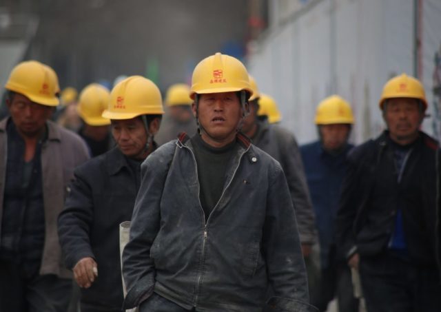 čína pracovníci