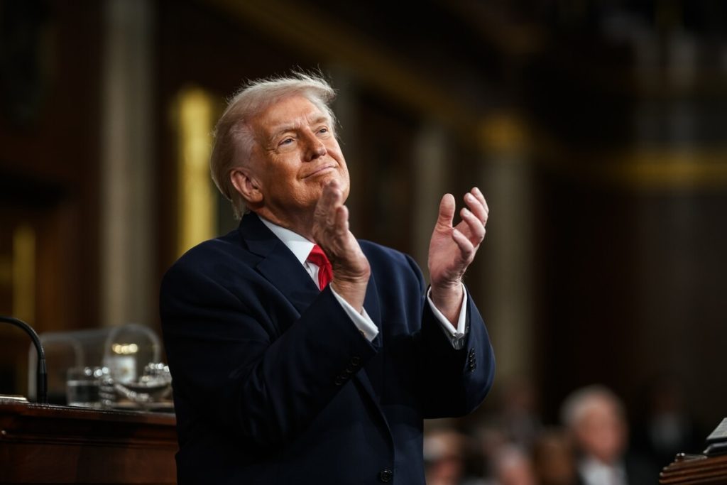 Trump naznačil blížiacu sa dohodu s Iránom, detaily však zatiaľ chýbajú Americký prezident Donald Trump