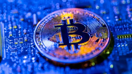 Aktivita na bitcoinovej sieti padla o rekordných 40 % Bitcoin čelí poklesu aktivity