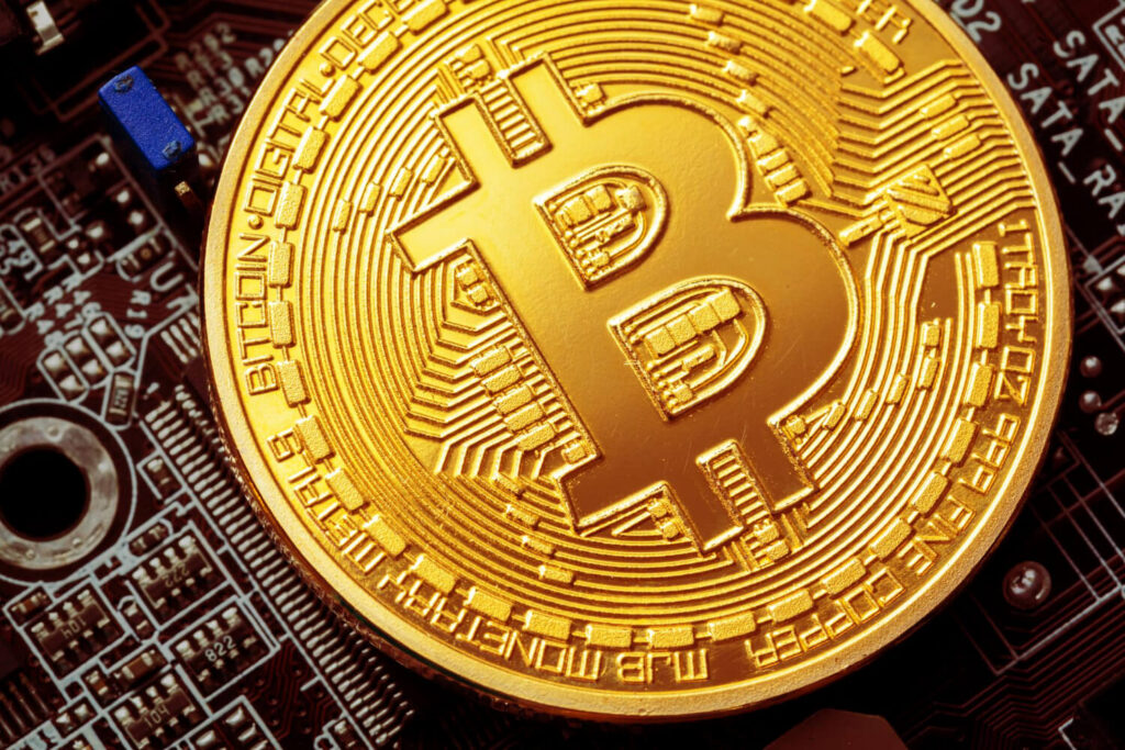 Bitcoin pokračuje v raste, kryptomenová rally naberá na obrátkach