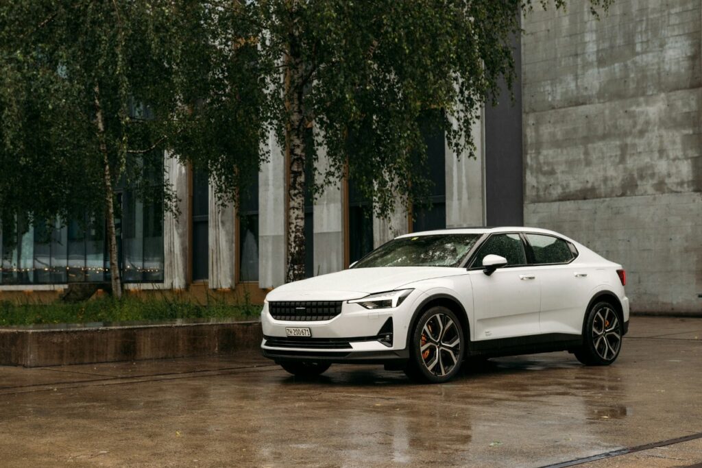 Čína vyzýva Európsku úniu: Nezatvárajte svoje automobilové trhy Polestar