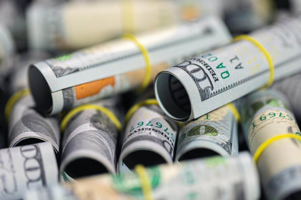 Rastúci americký dlh je časovaná bomba, varuje miliardár Rubenstein Americký dolár