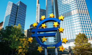 Inflácia v eurozóne prudko stúpa, ECB čelí novému tlaku na zvýšenie sadzieb eurozona