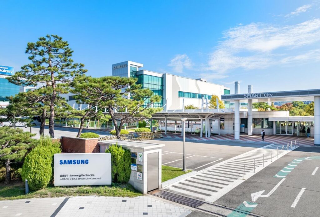 Samsung očakáva rekordný zisk. Boom umelej inteligencie prudko zvyšuje dopyt po čipoch