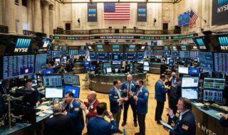 Nasdaq stráca viac ako 2 %, investori sa odkláňajú od umelej inteligencie